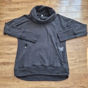 Lululemon Women's Athliesure Yoga Black Cowl Neck Pullover Sweater Size 6